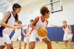 &Agrave; partir de quel &acirc;ge un enfant peut-il commencer le mini-baby basket ?